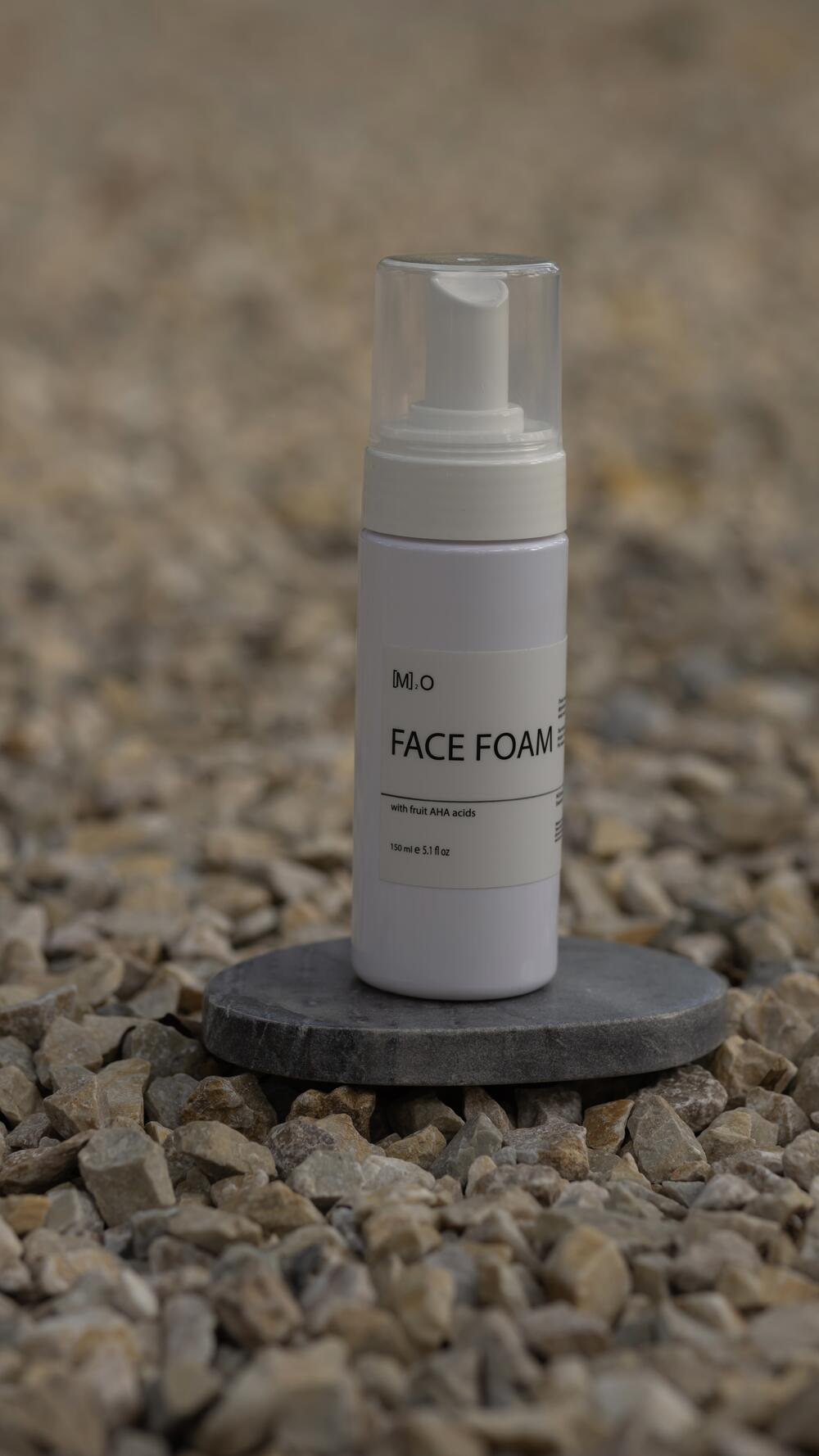 Пінка для очищення обличчя з AHA кислотами Face Foam M2O 150 мл