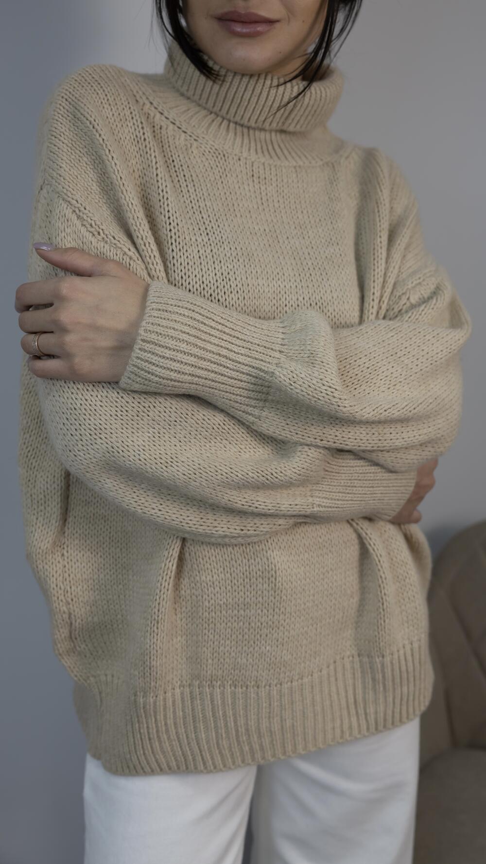 Светр з високим комірцем грубої в‘язки Maglieria made in Italy Бежевий, Oversize