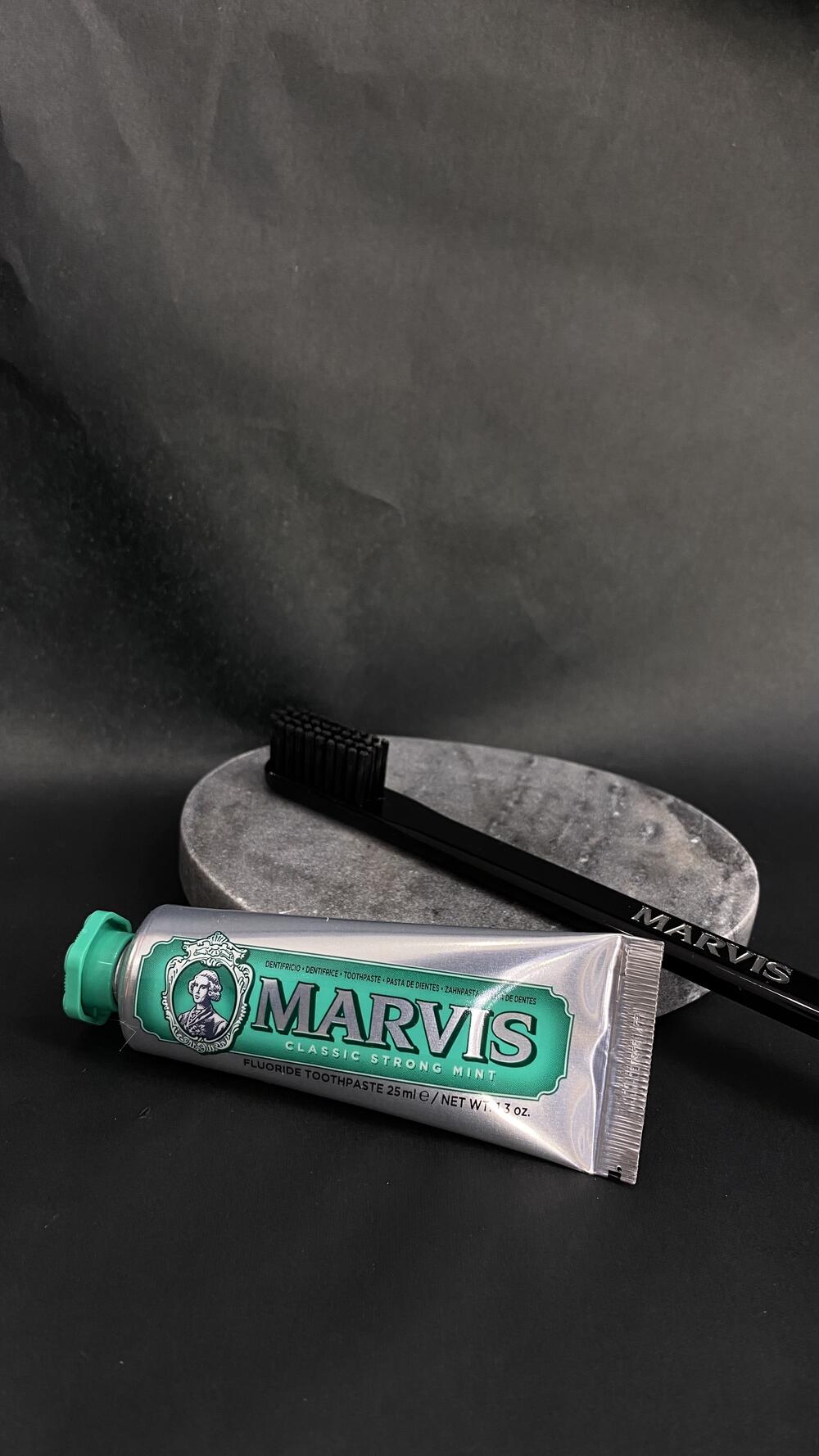 Зубна паста Marvis 25 ml Classic Strong Mint, 25 мл