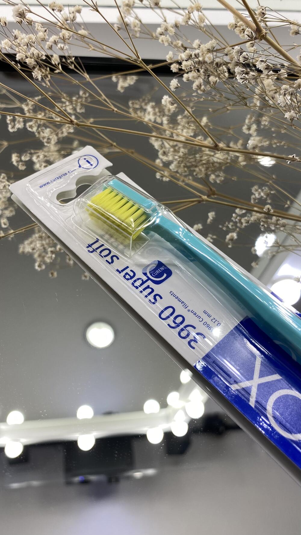Зубна щітка «Supersoft”м’ятно-жовта 3960 d 0.12 mm Curaprox 