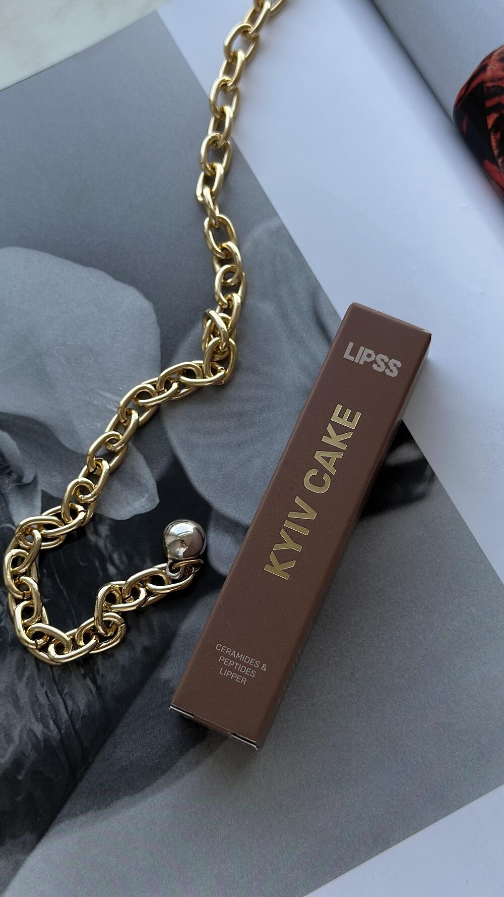 Lipper-блиск з ароматом Kyiv kake Lipss 8 ml