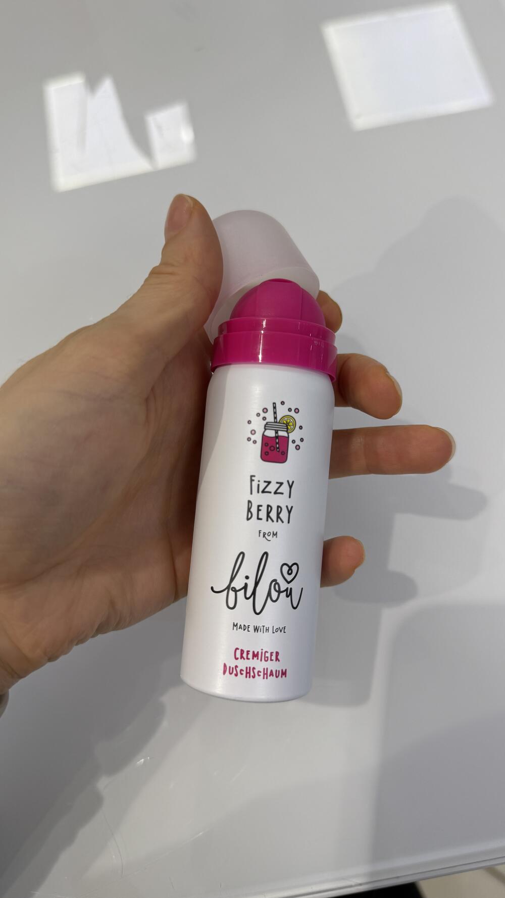 Пінка для душу міні версія 50 ml Bilou Fizzy Berry