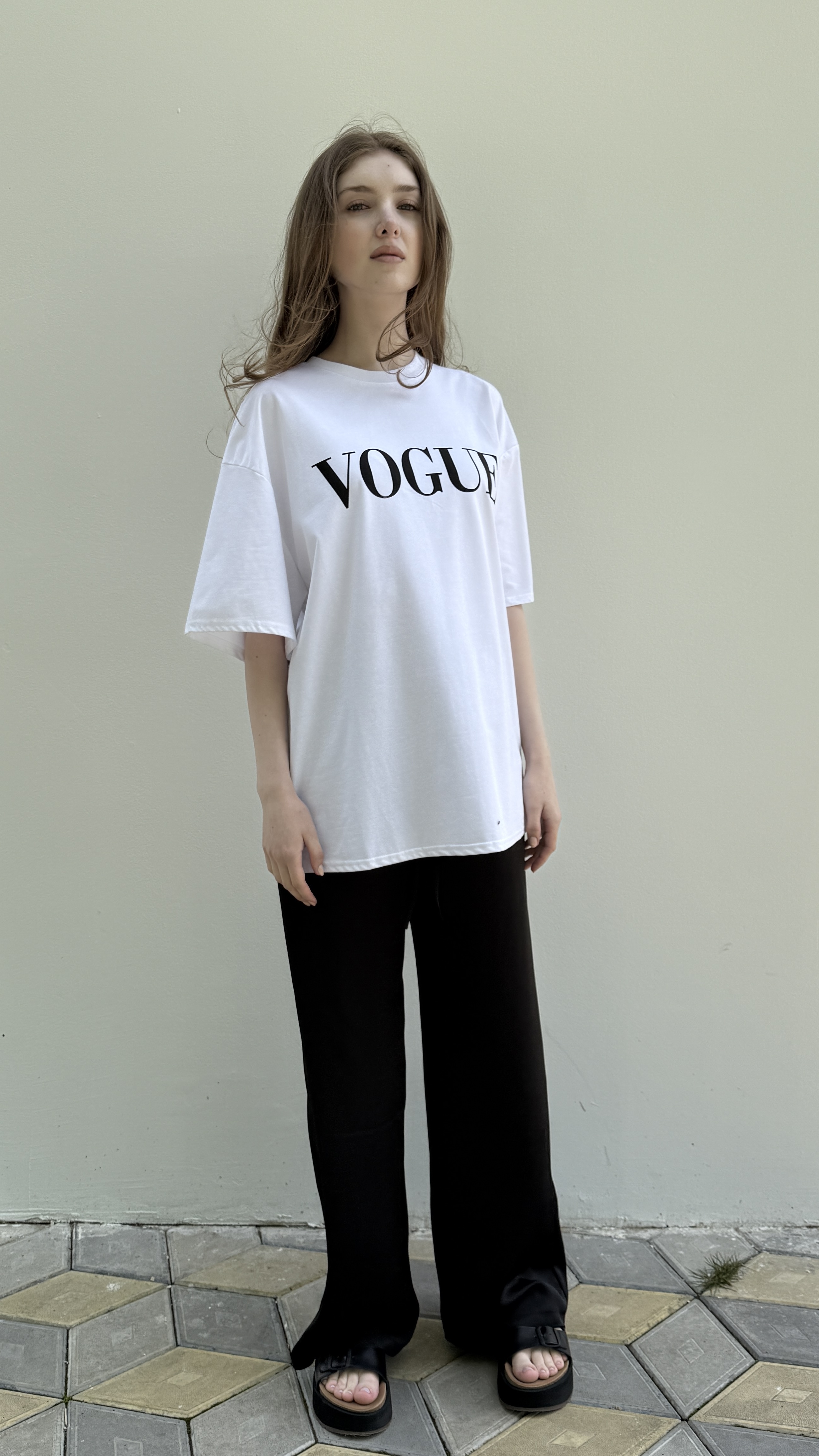 Футболка з принтом Vogue 