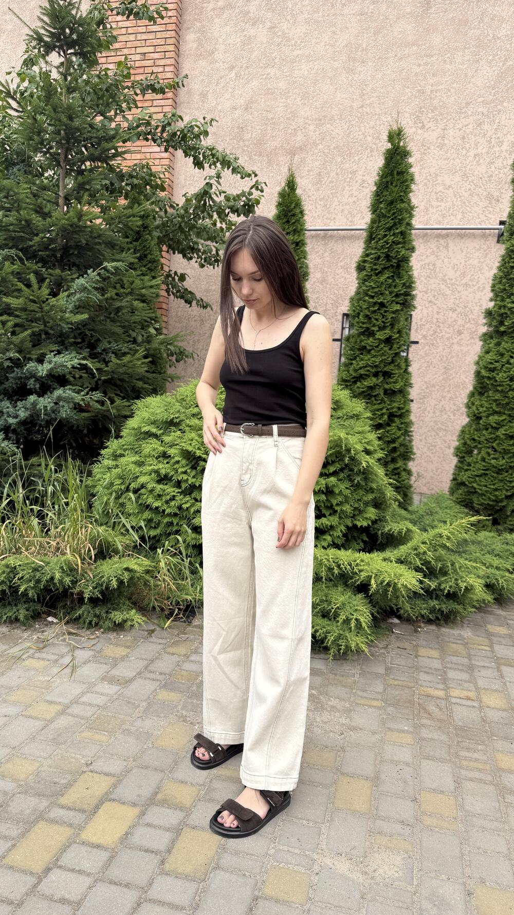 Джинси 9963 з ременем та акцентною строчкою Бежевий, 28