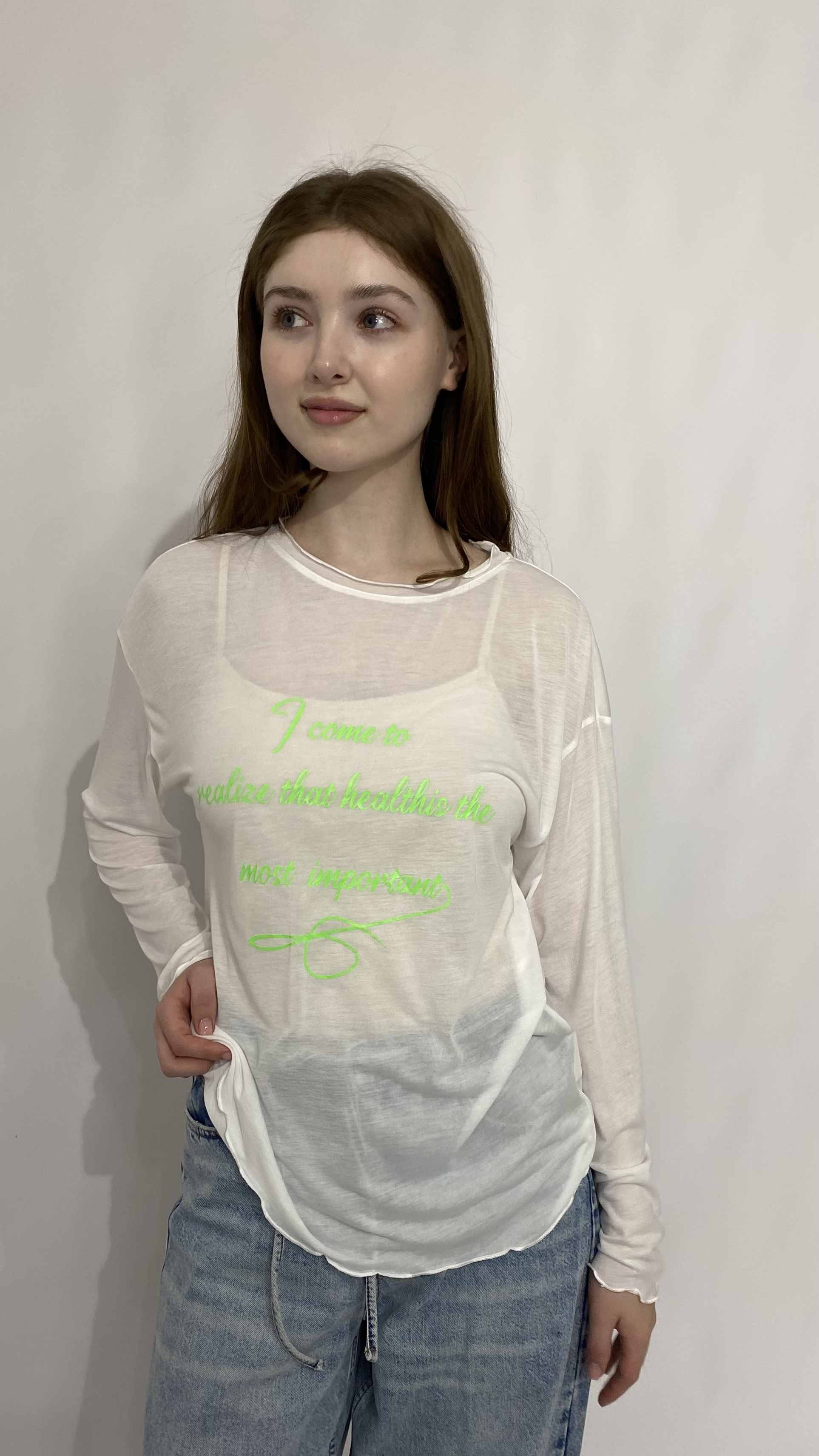 Лонгслів прозорий, з обробленими краям та принтом на грудях Білий, Oversize