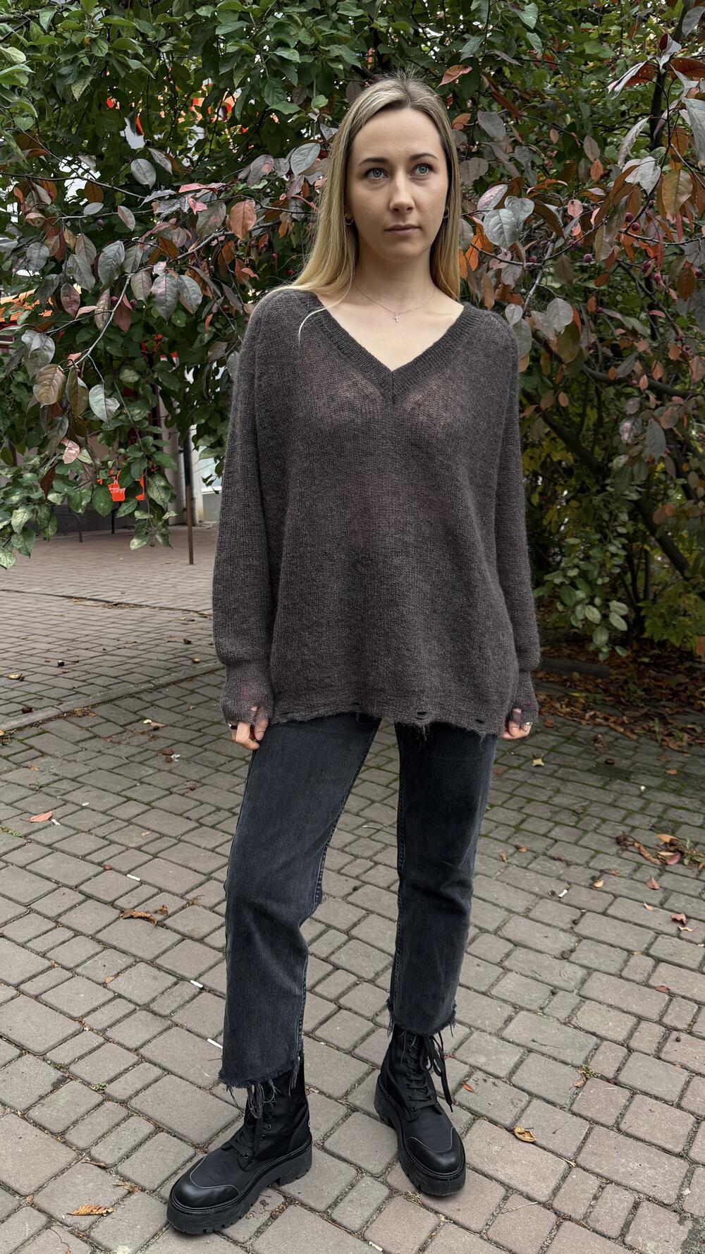 Светр з v вирізом Шоколадний, Oversize