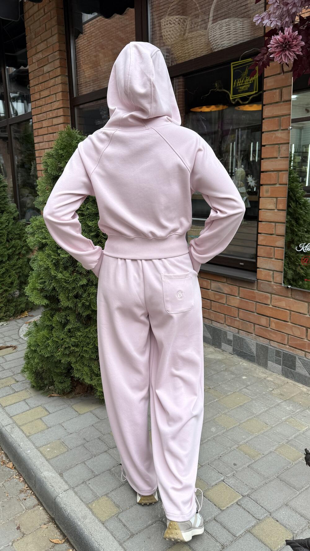 Костюм з приталеною олімпійкою та брюками з куліскою Baby Pink, S/M