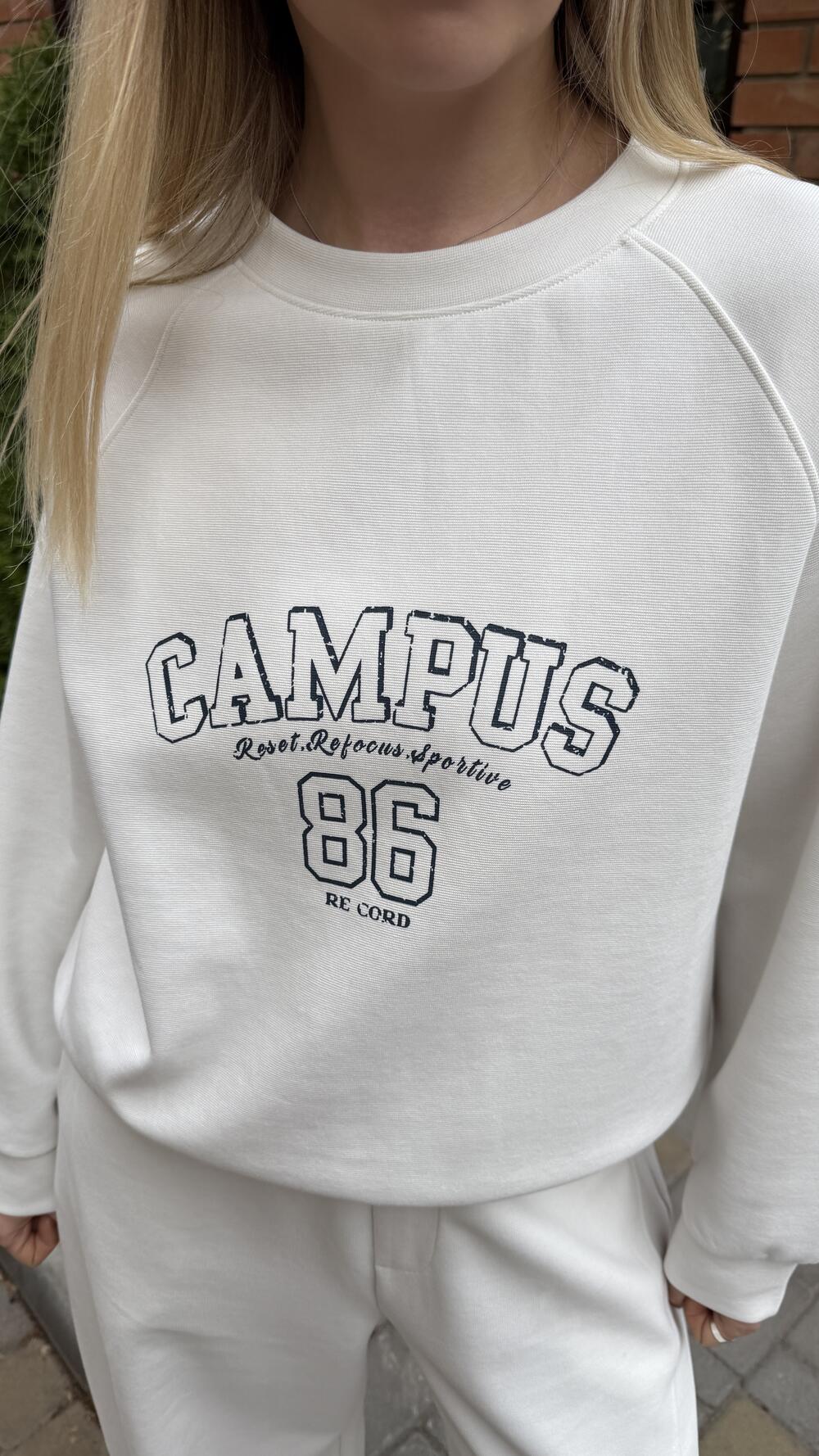 Костюм світшот з принтом на грудях Campus та брюки Молочний, S