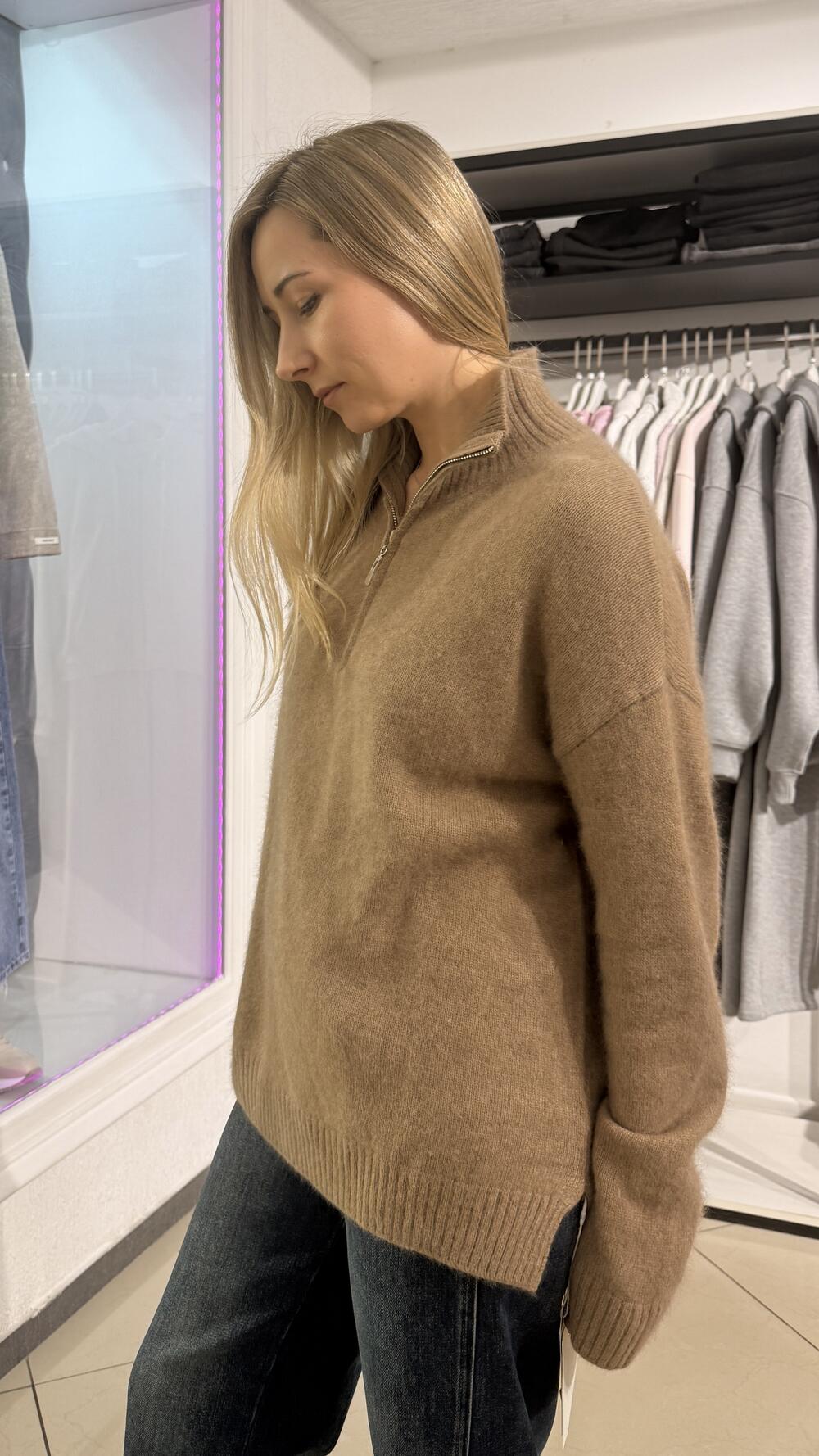 Светр поло з комірцем кашеміровий Liture Мокка, Oversize