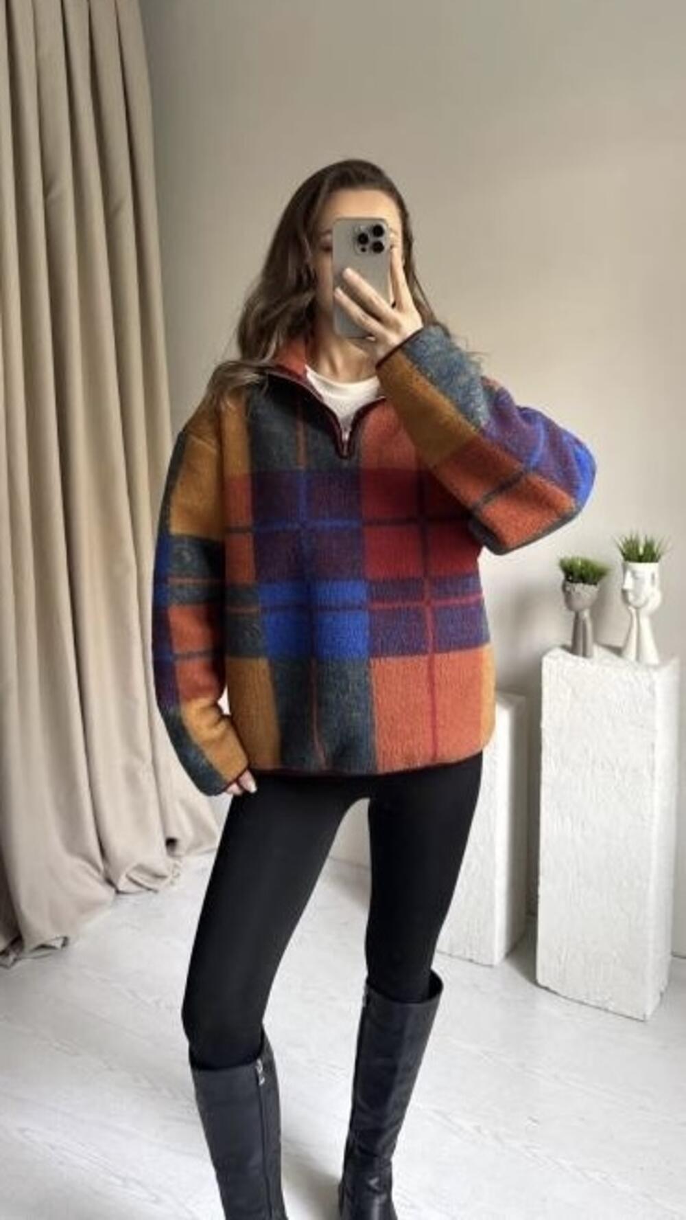 Плюш MZR Червоний, Oversize