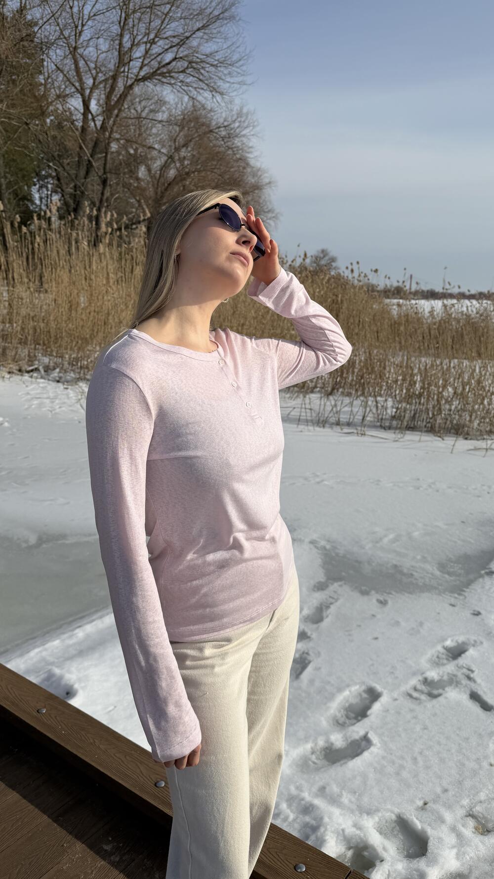 Лонгслів з ґудзиками на грудях без принту Baby Pink, Oversize