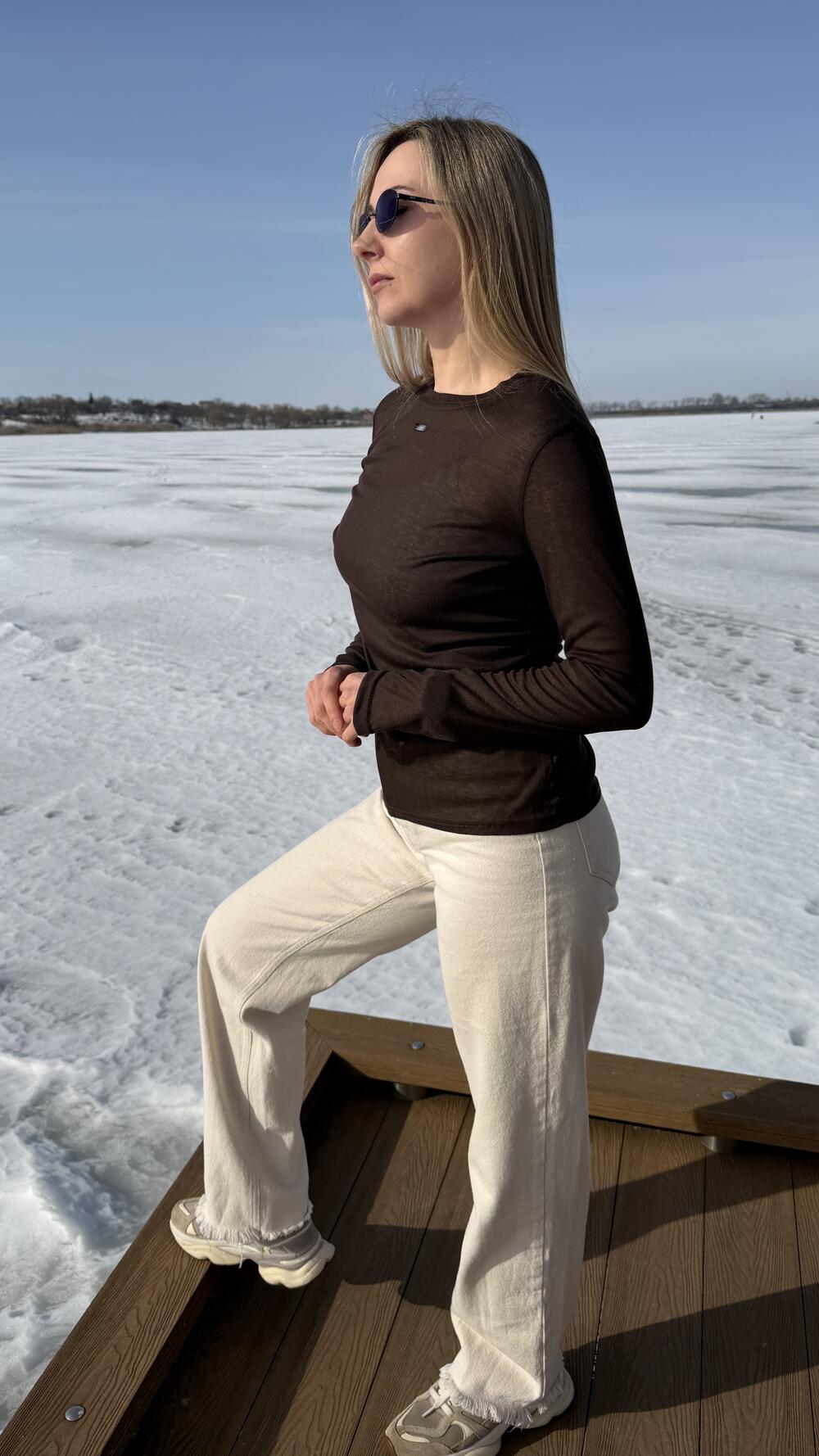 Лонг напівпрозорий з декором на грудях Шоколадний, S/M