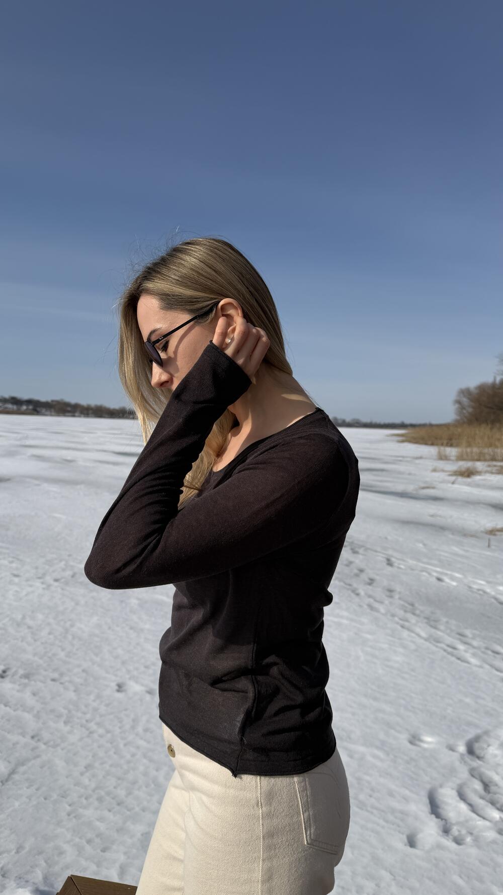 Лонгслів з тонкого трикотажу з круглим вирізом Чорний, Oversize