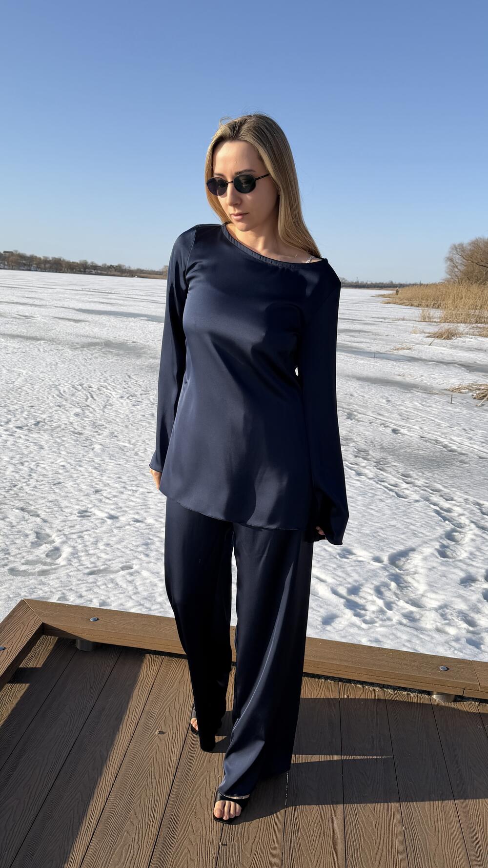 Костюм сатиновий, блуза без застібок та брюки Morfin Синій, M