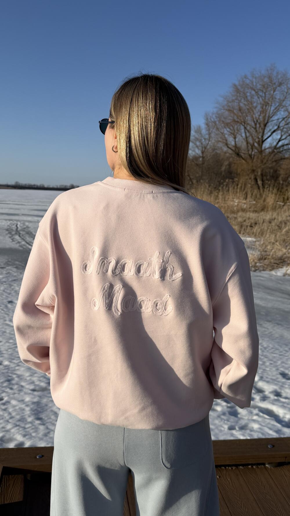 Світшот з декоративною вишивкою Smooth Mood Рожевий, Oversize