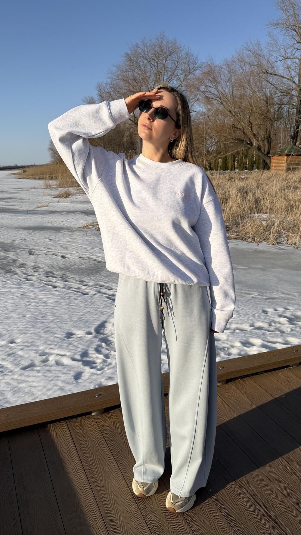 Світшот з декоративною вишивкою Smooth Mood Сірий меланж, Oversize