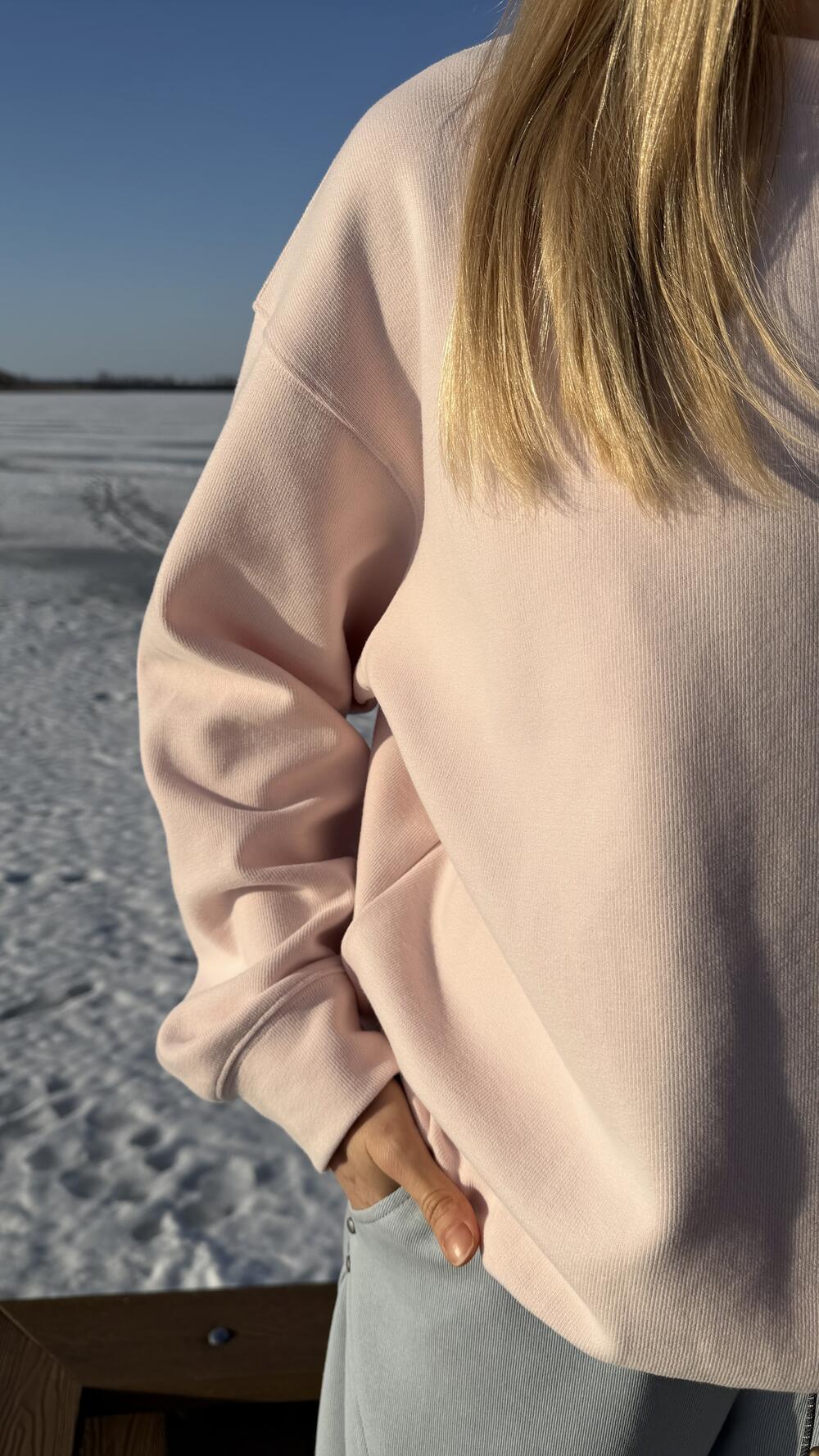 Світшот з декоративною вишивкою Smooth Mood Рожевий, Oversize