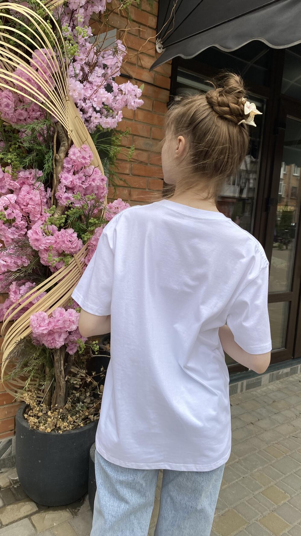 Футболка 8 January Білий, Oversize
