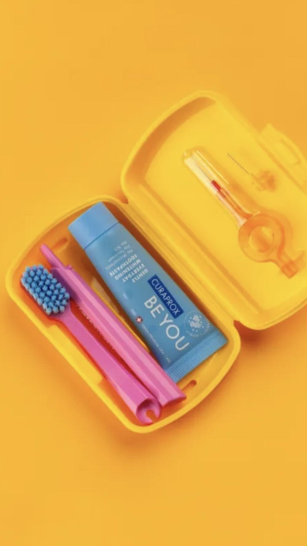 Набір дорожній Be you ( зубна щітка, паста, йоршики) Жовтий з рожевим